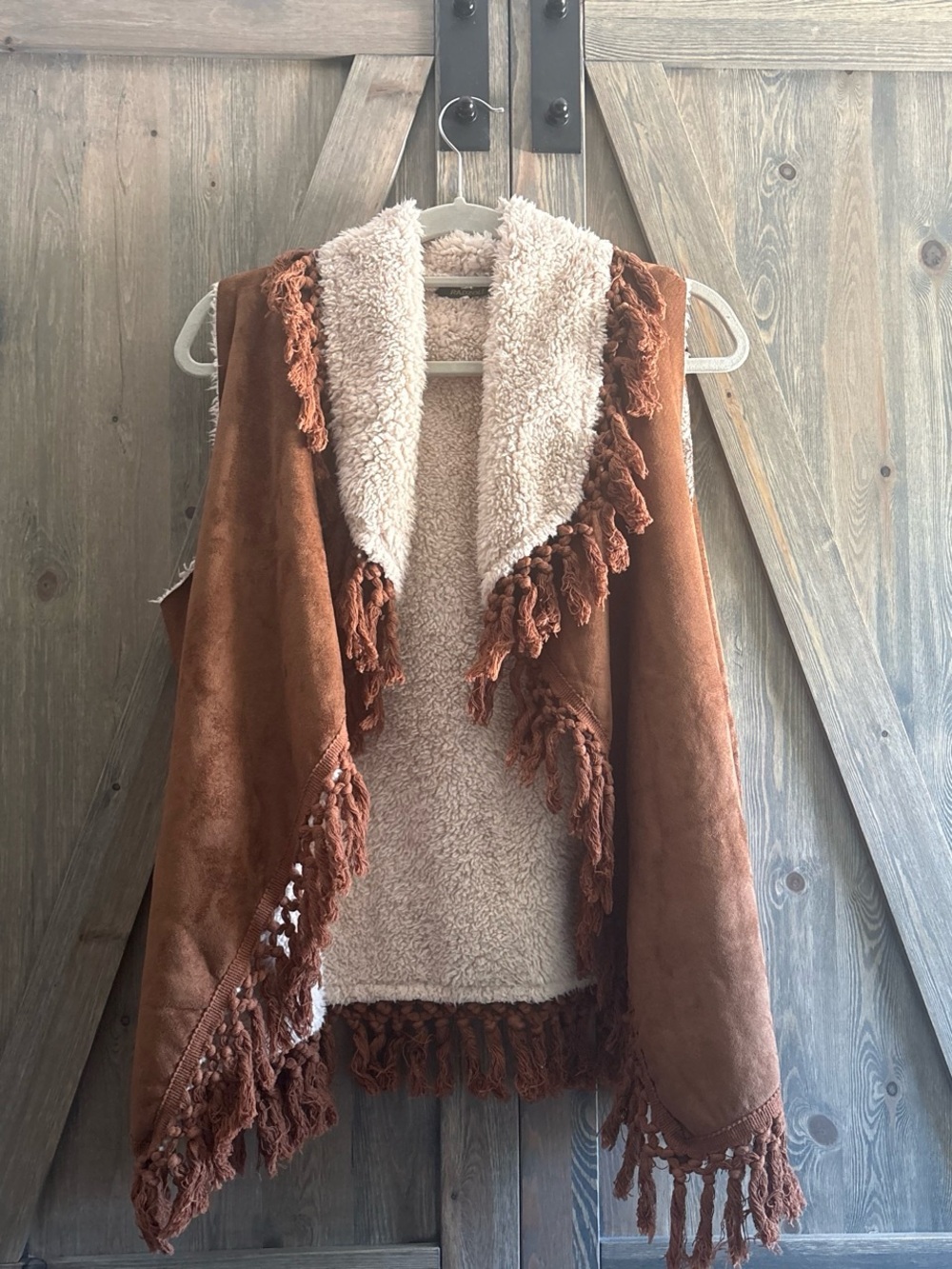 Radzoli Cream Plush Sherpa Vest